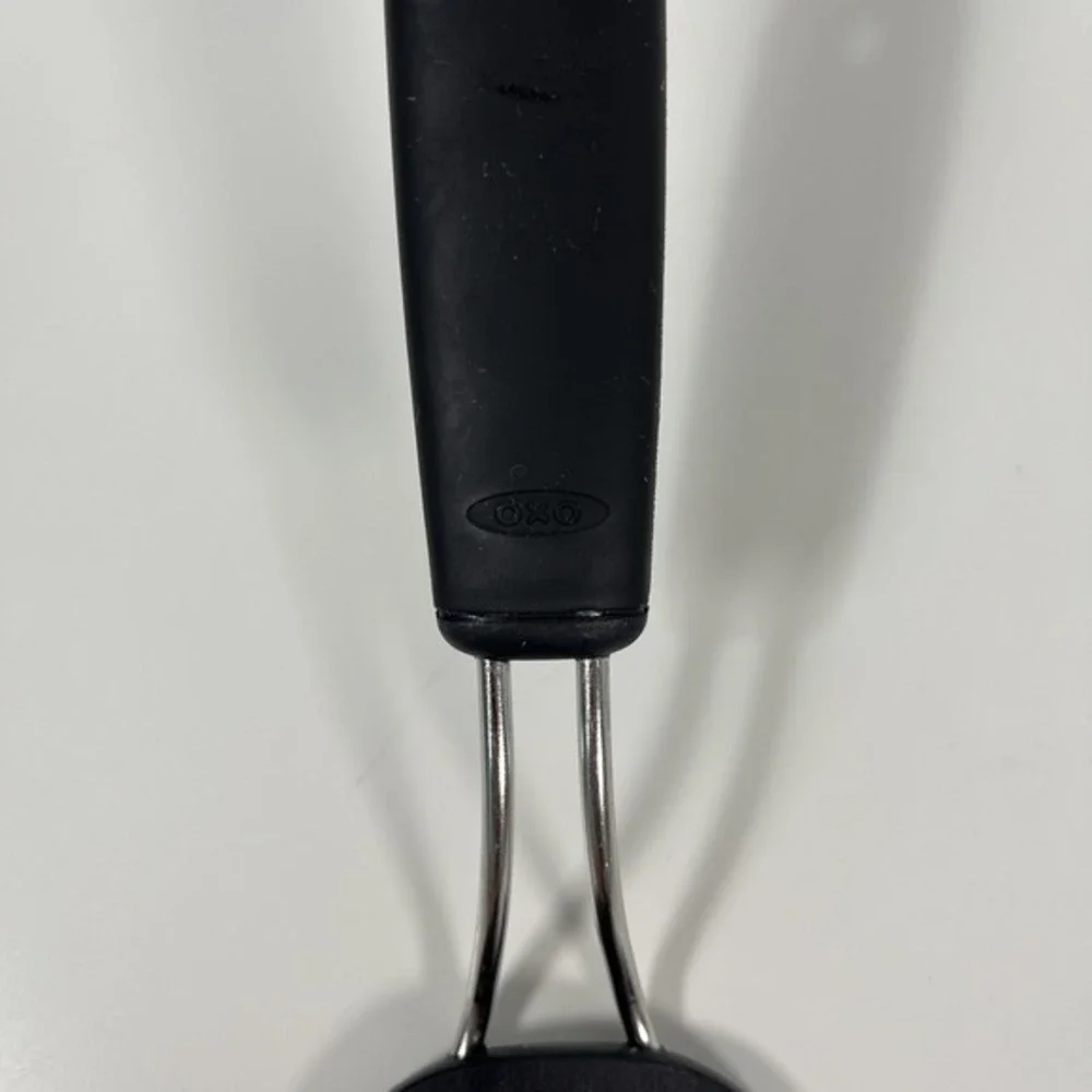 Oxo Good Grips‎ Solid Spatula Turner Flipper Large Black Nylon Thin Flexible